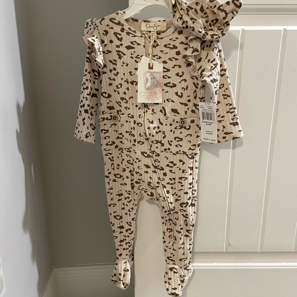 Jessica Simpson 6-9m footie with matching headband leopard print